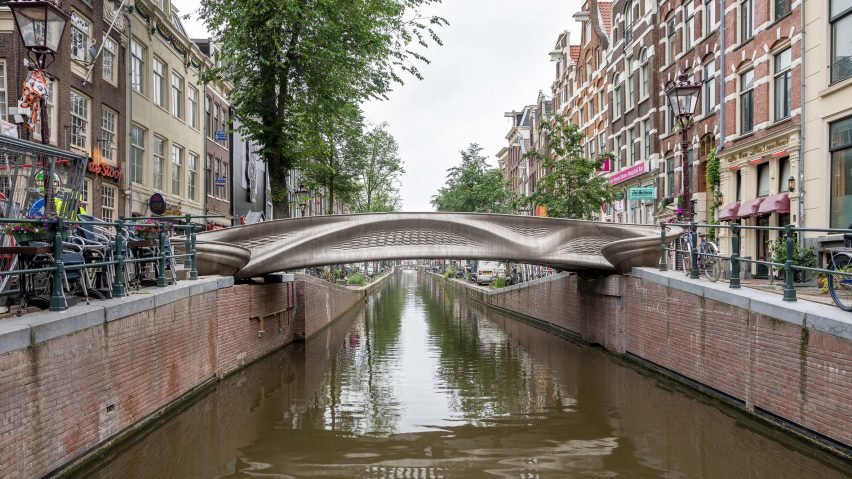 World’s First 3D Printed Steel Bridge is Opened in Netherlands