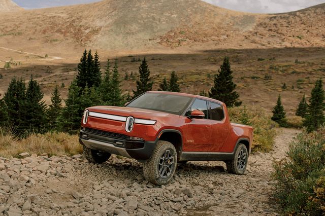 Rivian is delaying it’s Electric Vehicle until 2023